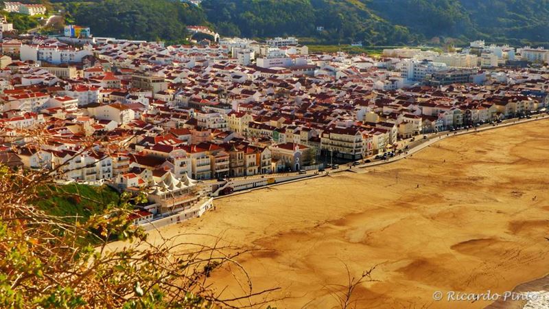 Красивые города Португалии: Назаре