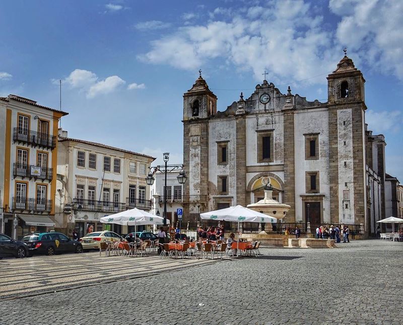 Красивые города Португалии: Эвора