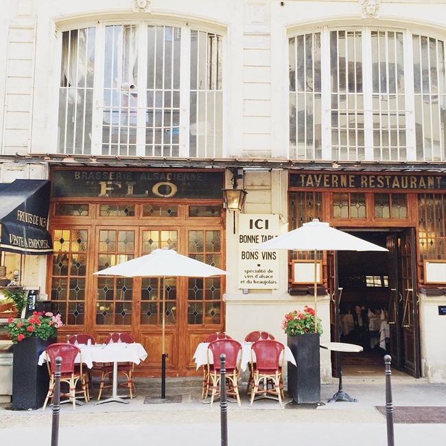 Улицы и кафе Парижа в Instagram 12