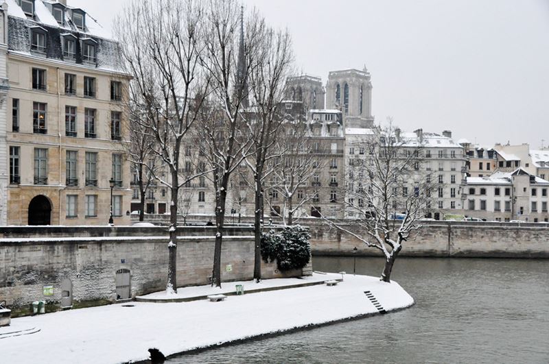Архитектура Парижа зимой
