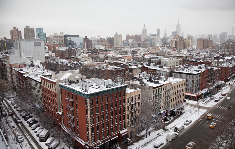 Нью-Йорк зимой снег в большом городе  (17)
