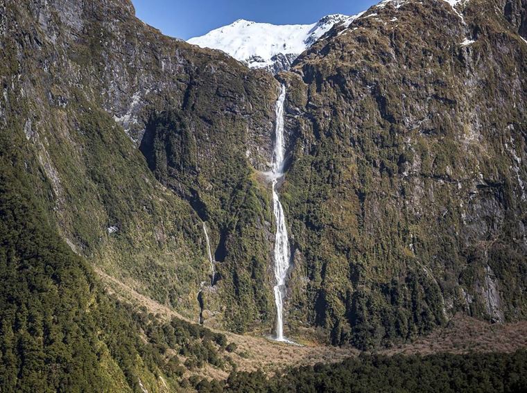 Самые красивые водопады мира: Сазерленд (Новая Зеландия)