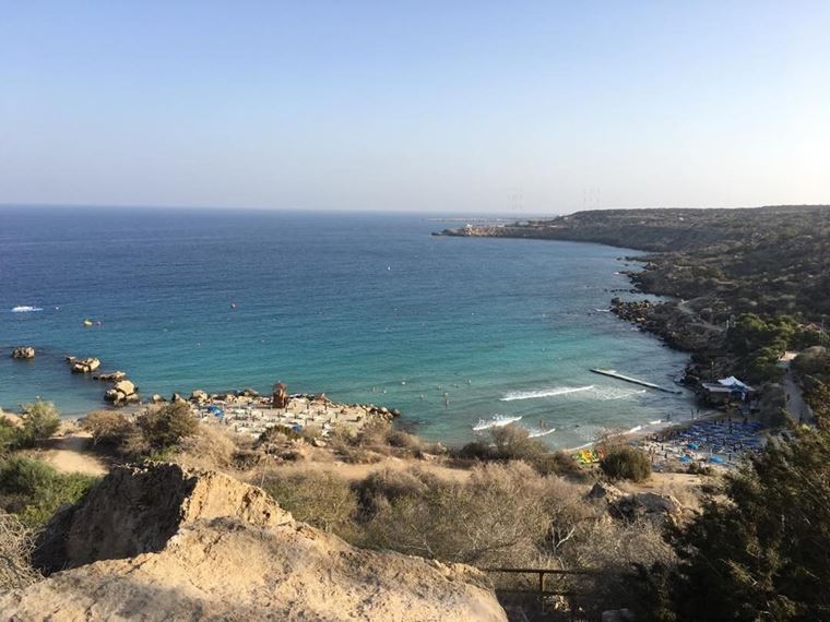Лучшие пляжи Кипра: вид пляжа Коннос Бэй