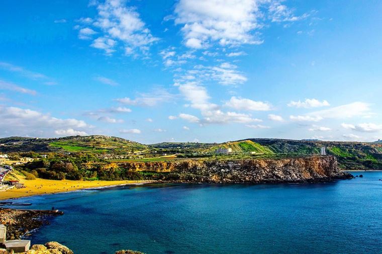 Лучшие пляжи Мальты: Голден Бэй