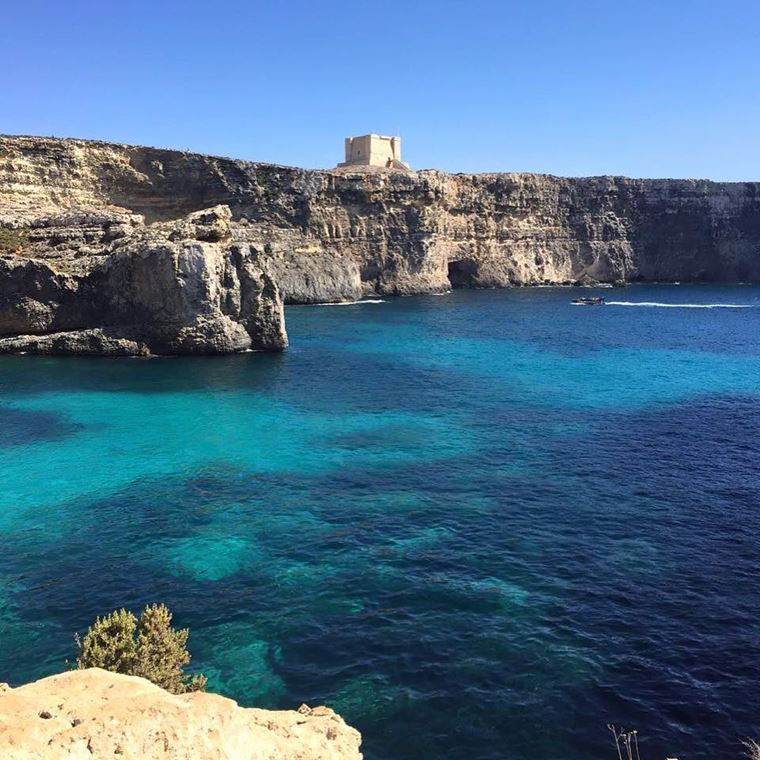 Лучшие пляжи Мальты: Голубая лагуна