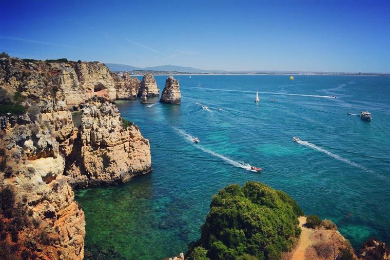 Лучшие пляжи Португалии: Прайя-ду-Камилу