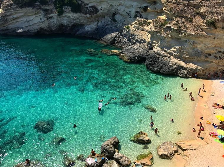 Лучшие пляжи Апулии: Порто Миджано 