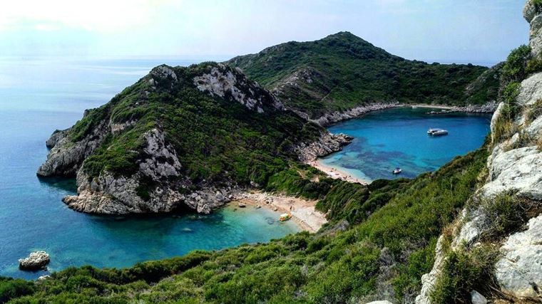 Лучшие пляжи острова Корфу: Агиос Георгиос