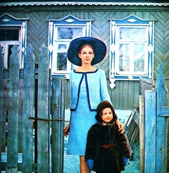 Москва 60-х на фото Пола Хафа для модной коллекции Dutch в журнале Avenue - фото 6
