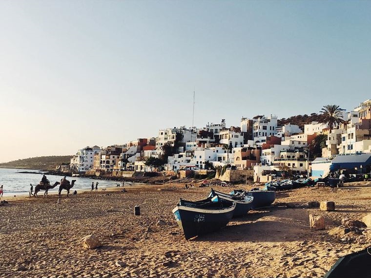 Топ-12 лучших пляжей Марокко: для отдыха и серфинга - Пляж Тагазут, Агадир