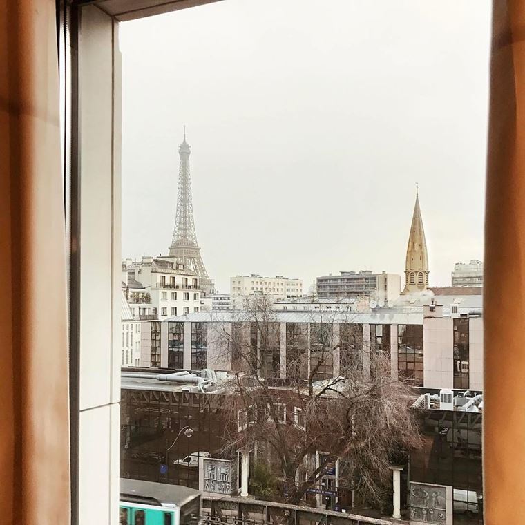 Отели Парижа с видом на Эйфелеву башню: Hôtel Le Parisis