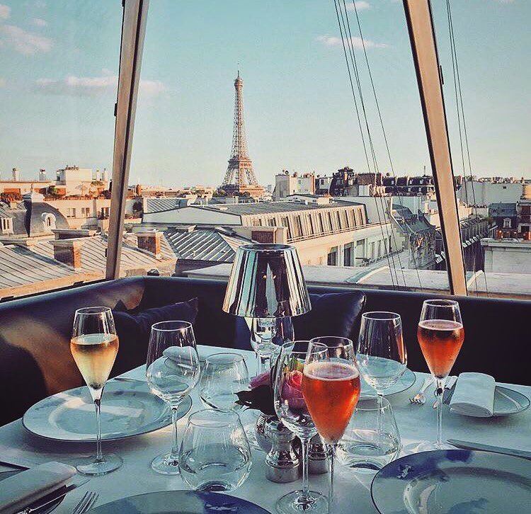 Отели Парижа с видом на Эйфелеву башню: The Peninsula Paris 