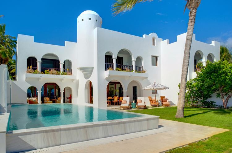 Курортный отель Belmond Cap Juluca на Карибах: бассейн