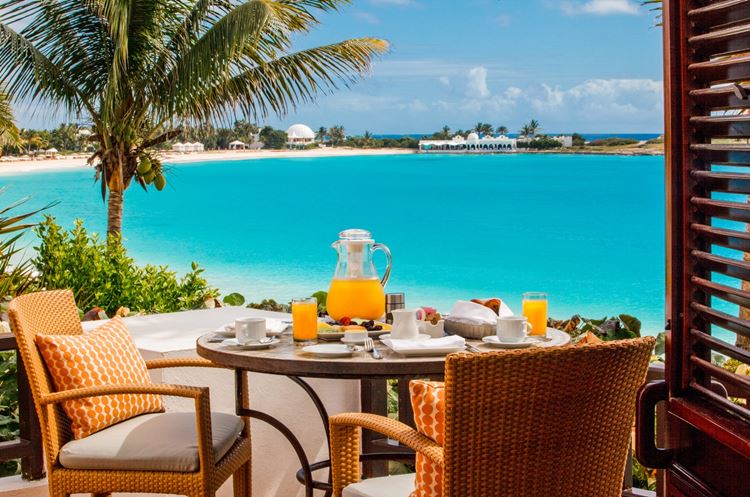 Курортный отель Belmond Cap Juluca на Карибах: завтрак с видом
