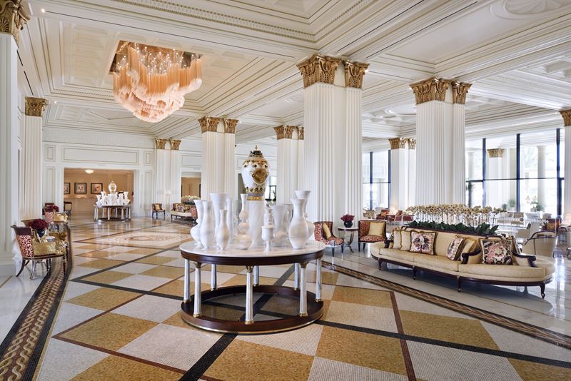 Palazzo Versace Dubai - роскошный зал