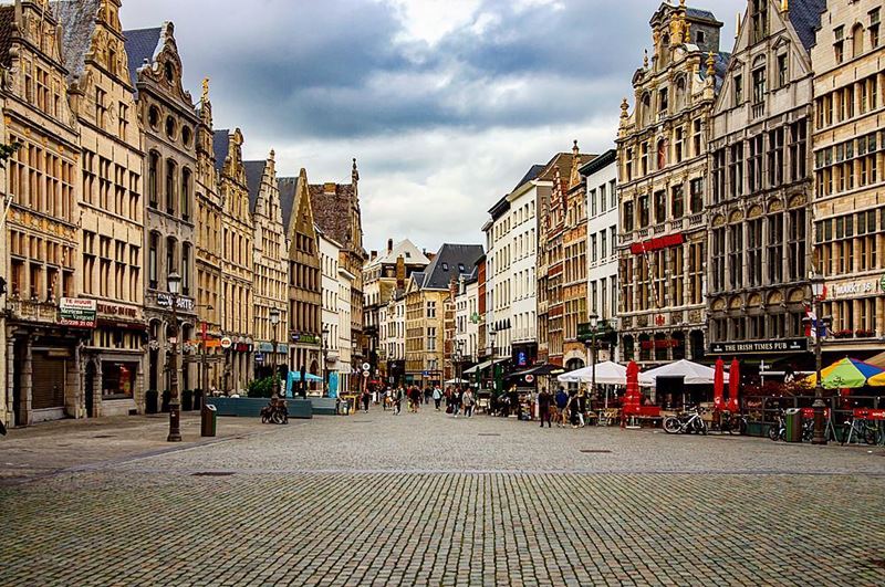 Красивые города Бельгии: Гроте-Маркт - центральная площадь Антверпена 