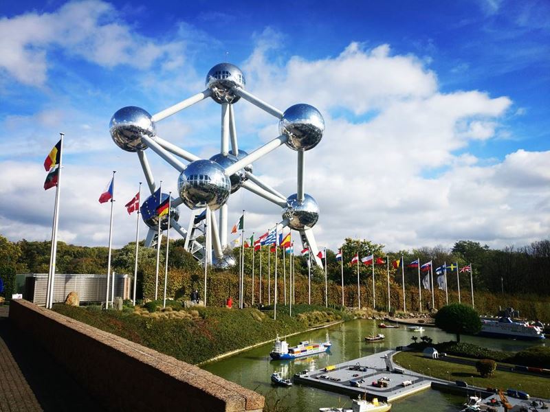 Красивые города Бельгии: Атомиум - главная достопримечательность Брюсселя
