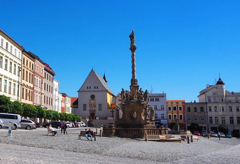 Красивые города Чехии: Верхняя площадь Оломоуца