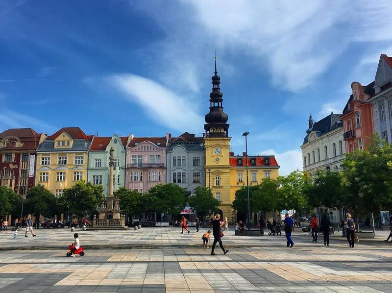 Красивые города Чехии: Площадь имени Масарика в Остраве