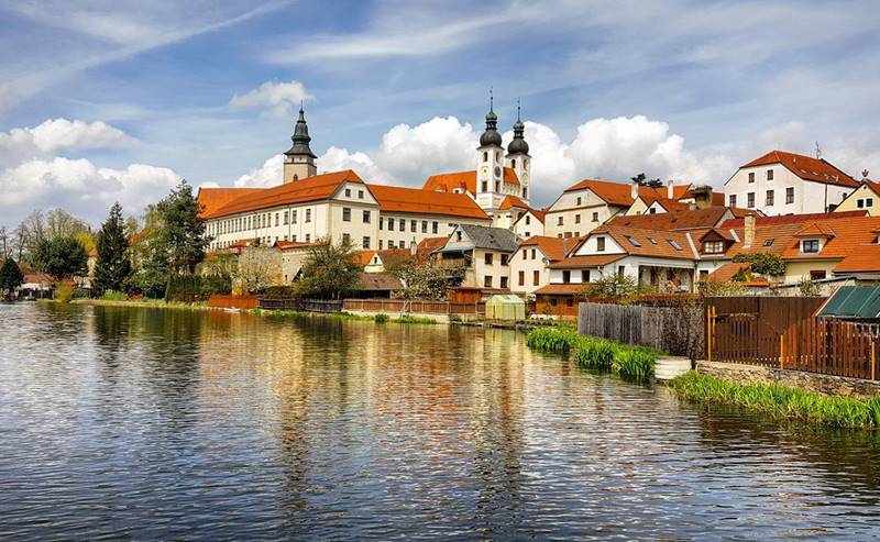 Красивые города Чехии: Тельч - живописный город-музей 
