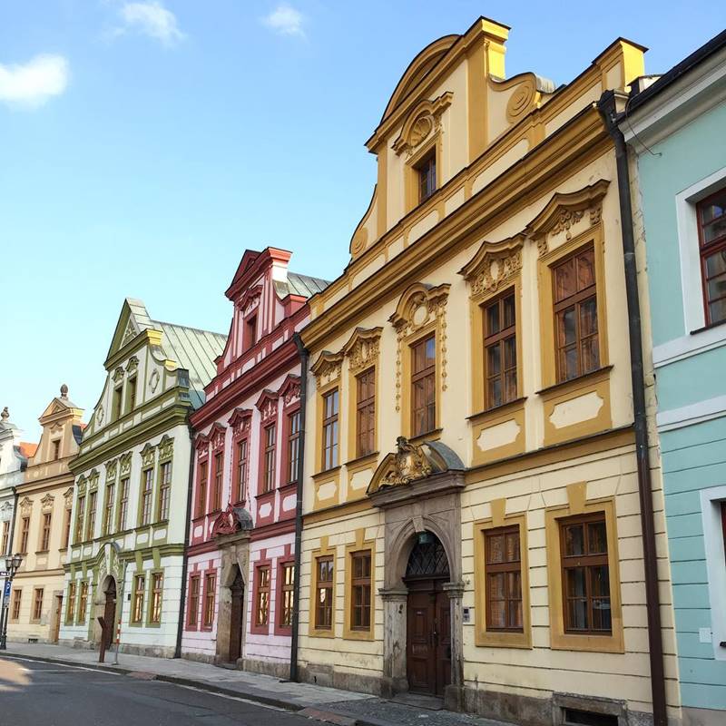 Красивые города Чехии: "пряничные" домики Градец-Кралова