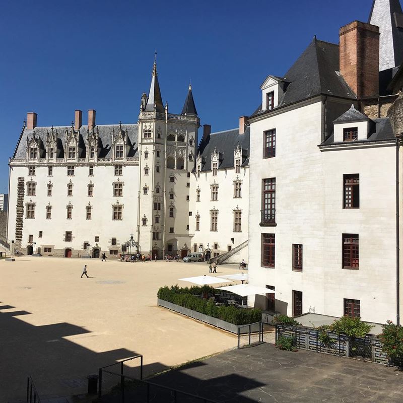 Крупные и красивые города Франции: замок Анны Бретонской в Нанте 