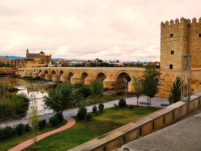 Крупные и красивые города Испании - Кордова - Римский мост