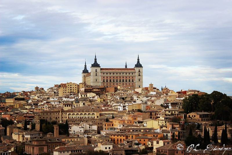 Крупные и красивые города Испании - Толедо - крепость алькасар