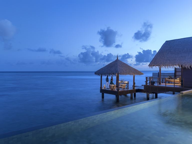 Романтические закаты и рассветы на Мальдивах с  Shangri-La’s Villingili Resort & Spa 