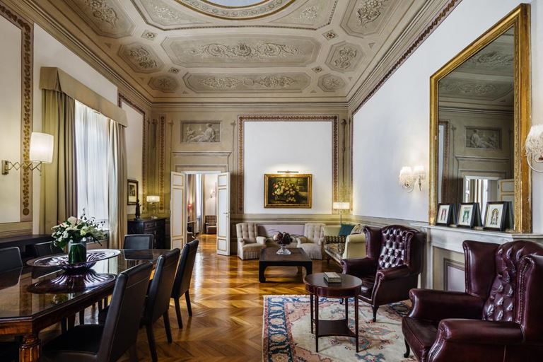 Отель Relais Santa Croce во Флоренции - номер Santa Croce Royal Suite