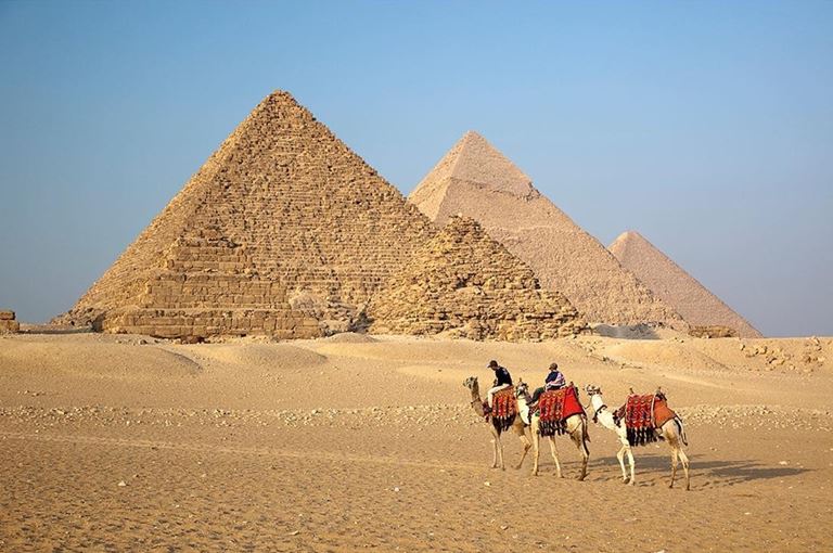 Египет открывается: возобновляются рейсы Москва-Каир  