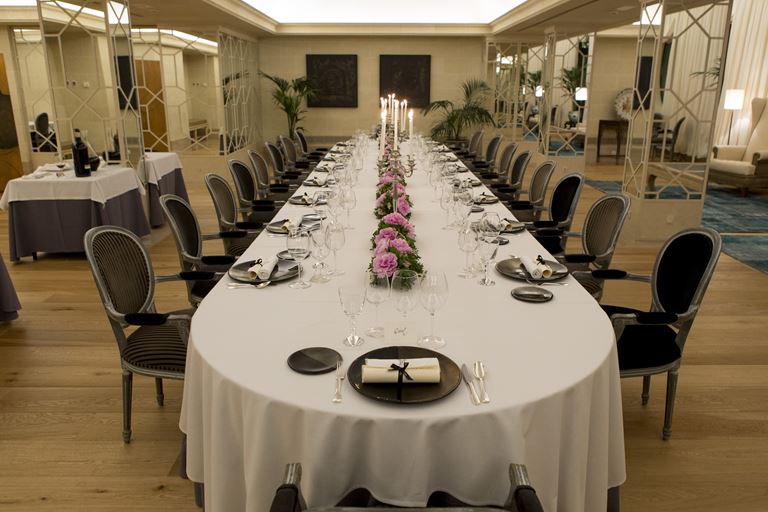 Majestic Hotel & Spa Barcelona отмечает юбилей - ужин в ресторане