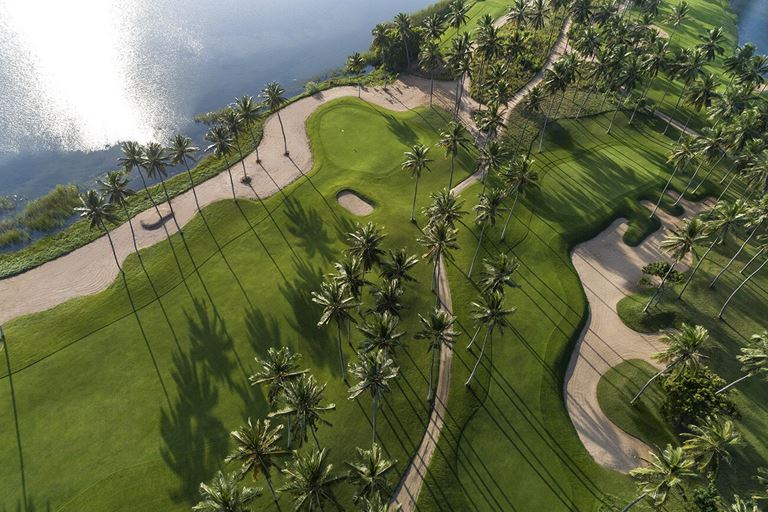 Архитектор гольф-полей Родни Райт посетил курорт Shangri-La’s Hambantota Resort & Spa