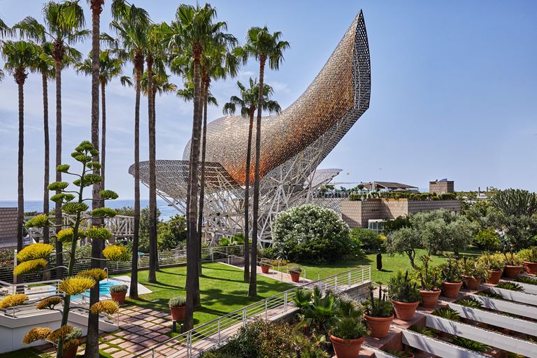 Отель Arts Barcelona: искусство, архитектура и дизайн 