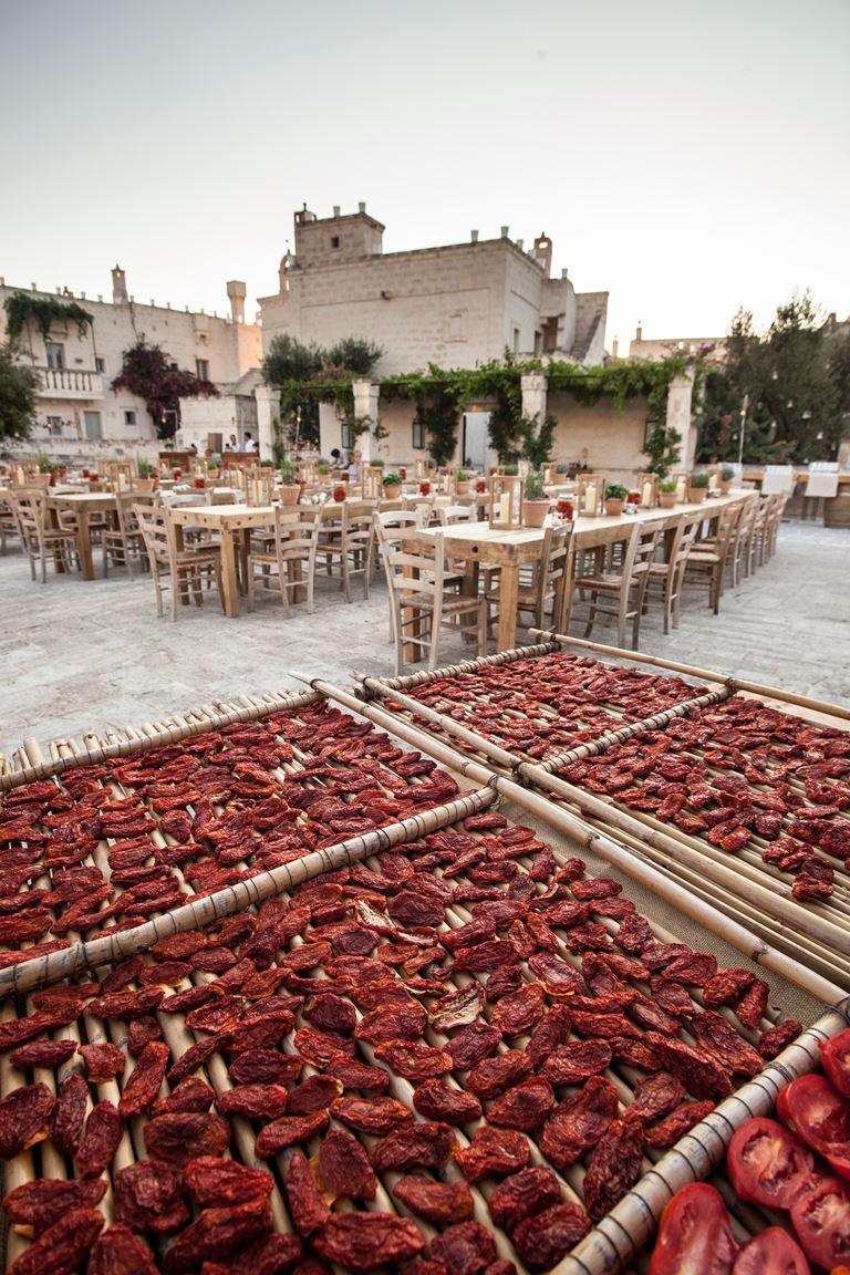 Фестиваль томатов в Borgo Egnazia - вяленые томаты