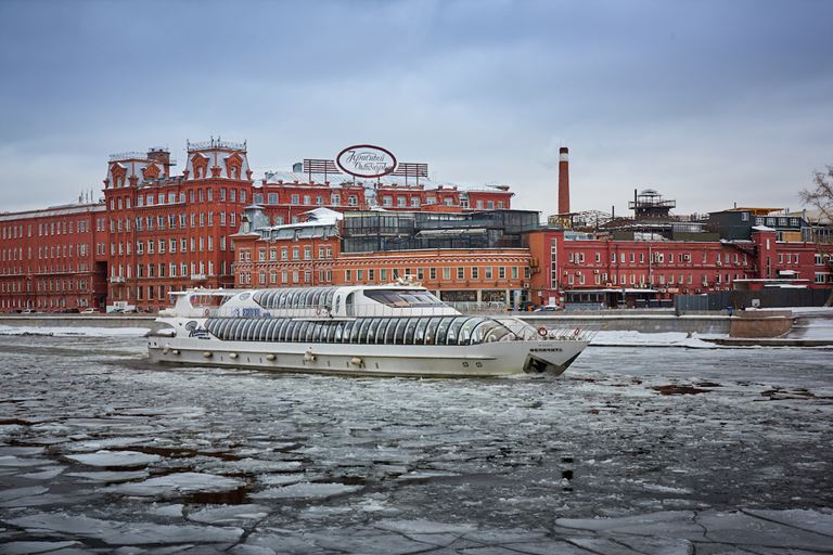 Зимние круизы на яхте «Erwin.Река»