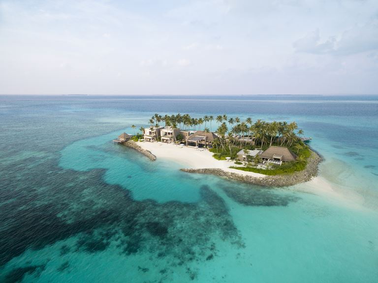 Полёт на гидросамолете на курорте Cheval Blanc Randheli (Мальдивы) 