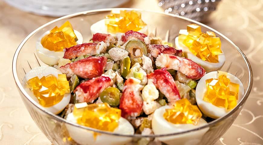 5 популярных салатов, которые знают (и любят) во всём мире - оригинальный салат «Оливье» 