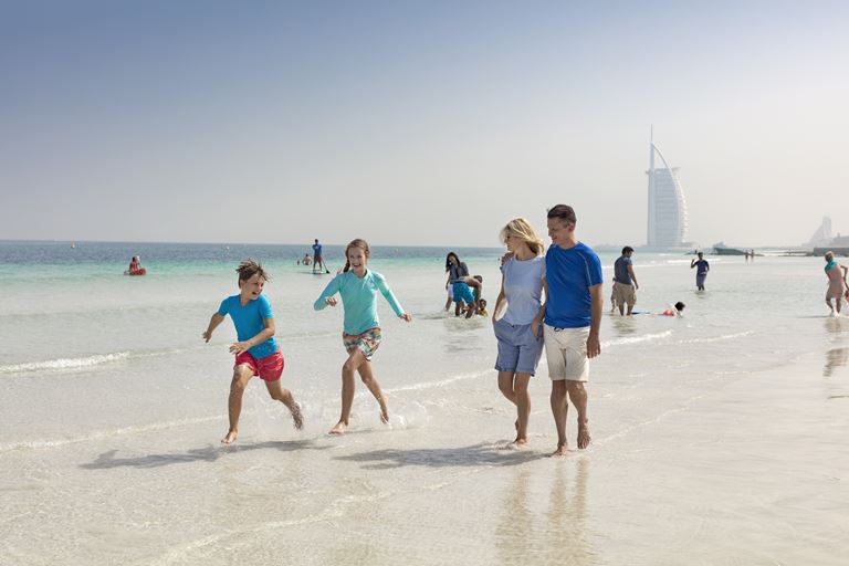 Нетуристический Дубай: куда пойти и чем заняться - Закат на секретном пляже