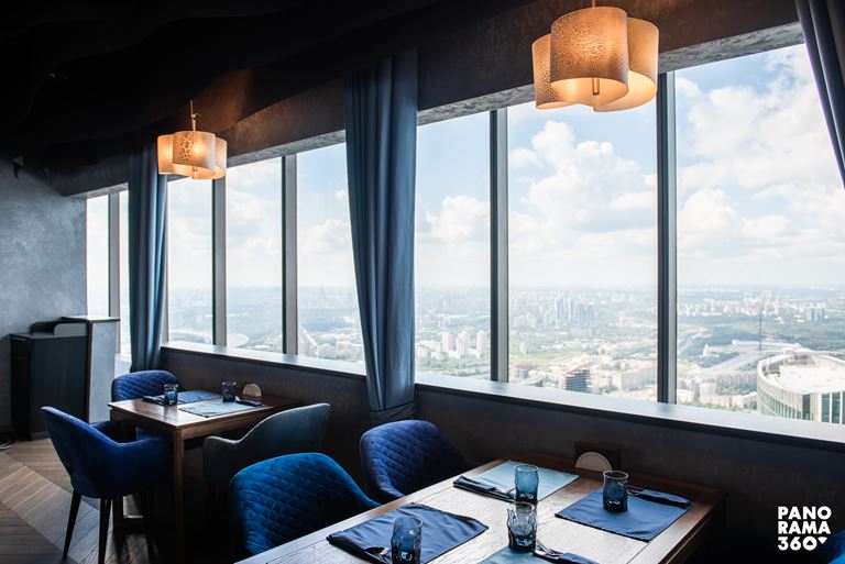 Ресторан «360»: авторская кухня с панорамным видом на Москву - фото 1