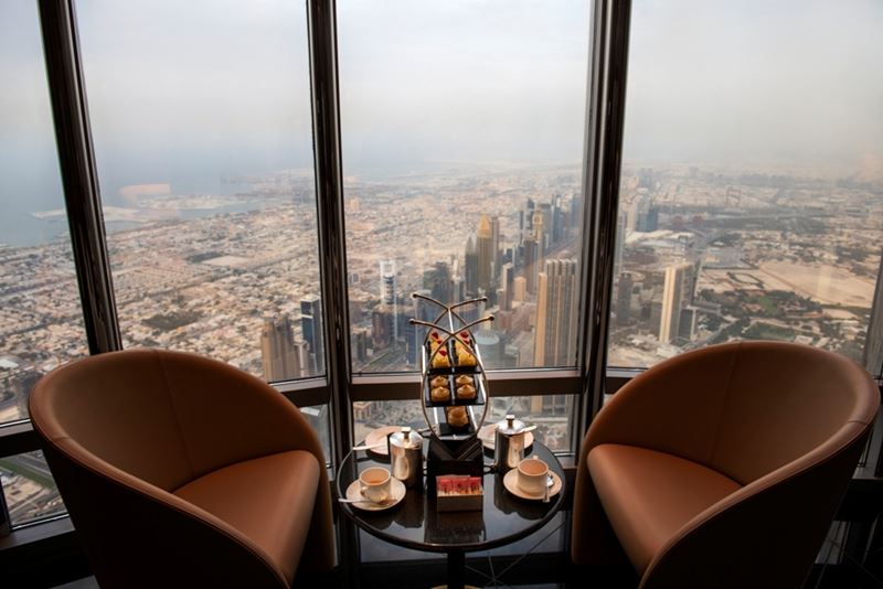 The Lounge Burj Khalifa: самый высокий в мире лаундж открылся в Дубае - фото 1