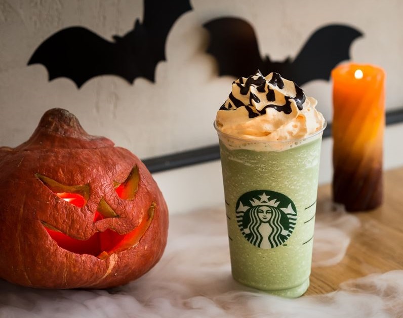 Вкусный Хэллоуин: Зачарованная Тыква Фраппуччино во всех кофейнях Starbucks