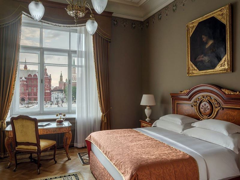 Онлайн-экскурсии по известным историческим отелям столицы от #Москвастобой 