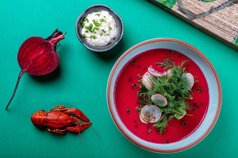 Рецепты холодных супов от шеф-поваров ресторанов - Свекольник с раками