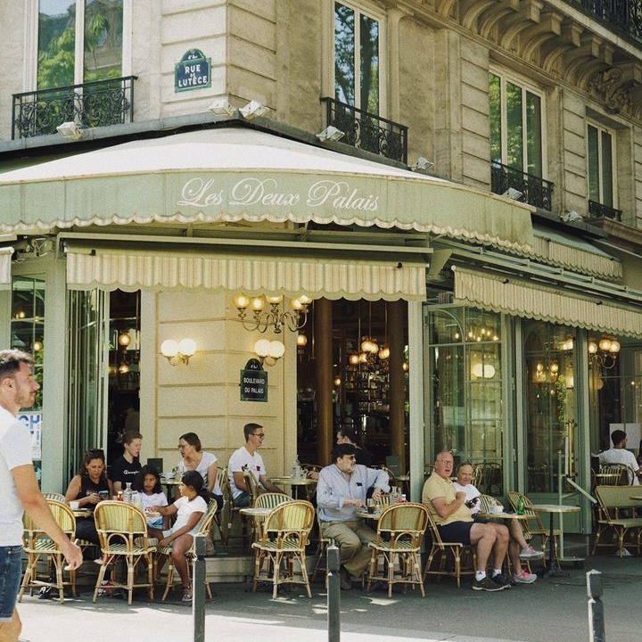 Исторические кафе Парижа - Les Deux Palais (1870) 