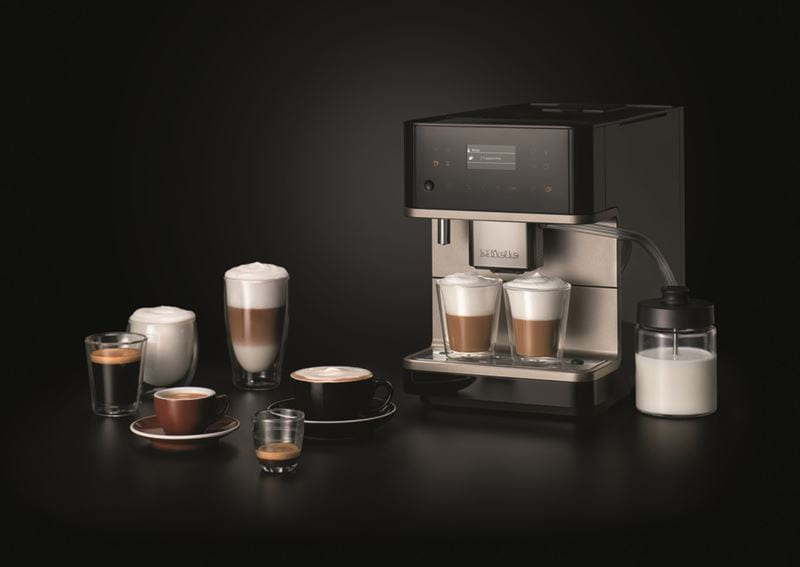 CM6 MilkPerfection – новые кофемашины Miele для кофейных напитков с безупречной молочной пенкой