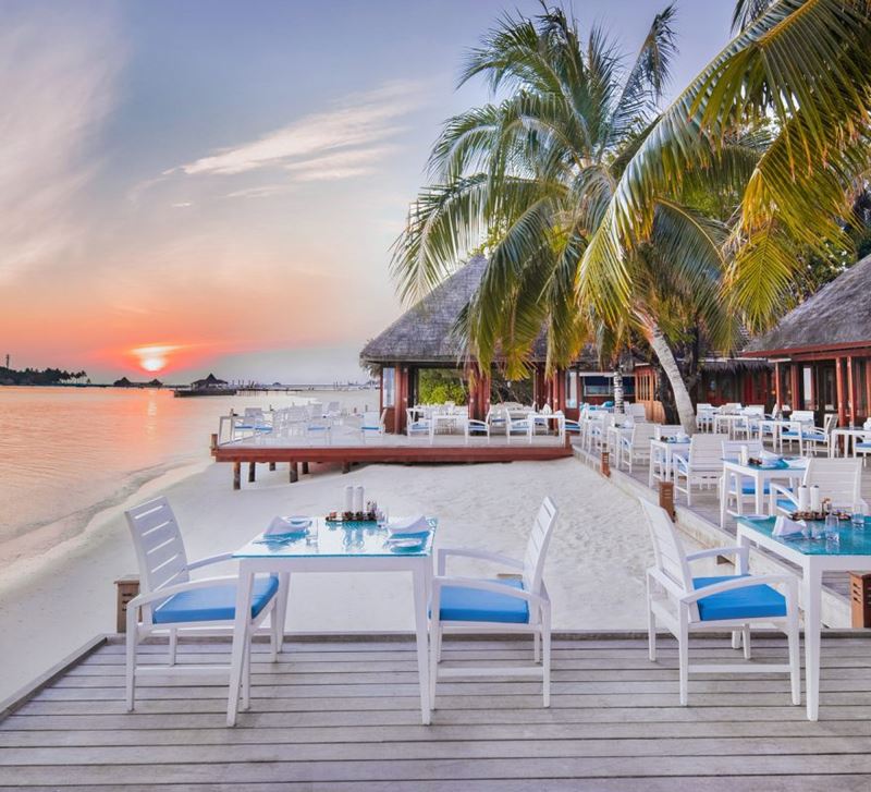 Рестораны Мальдив Conrad Maldives Rangali Island - Ресторан и бар Vilu