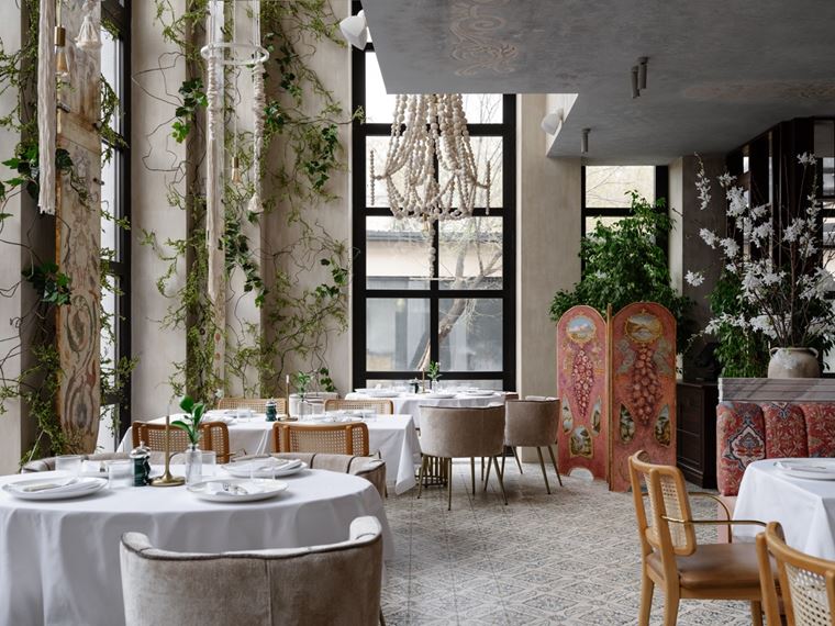 Ресторан итальянской кухни в Москве Locanda - дизайн интерьера в особняке на Малой Никитской